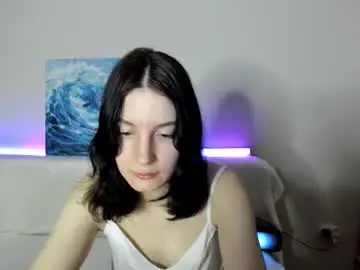 Chaturbate Live Sex Cam of winter_moonl