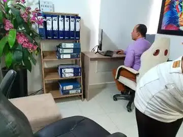 Chaturbate Free Porn Cam of adri_miller