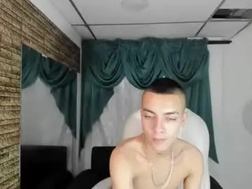 dereck_boy8 from chaturbate