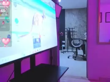 Chaturbate Live Sex Cam of persefone_sky