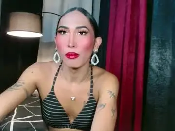 Chaturbate Live Sex Cam of slutxcums_martel69