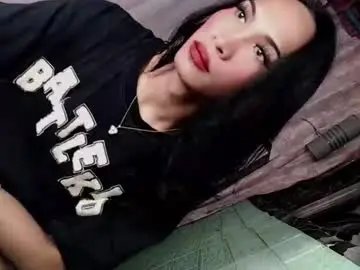 Chaturbate Adult Webcams of slutxcums_martel69