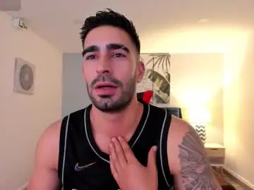 Chaturbate Watch Live Sex Cams of tbastian