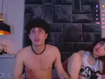 alessia_and_damian from chaturbate