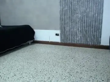 Chaturbate Free Porn Cam of dogan_renz0