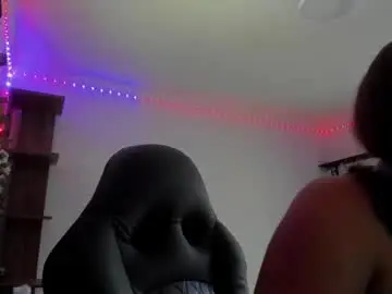 Chaturbate Live Sex Cam of kora_red999