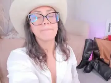 Chaturbate Free Live Porn of kyany_