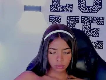 Chaturbate Live Sex Cam of natasha_smith_ws