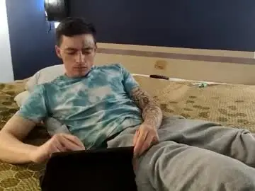 Chaturbate Free Live Porn of staightupdownbad