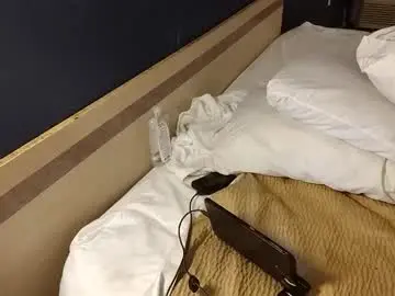 Chaturbate Free Porn Cam of staightupdownbad