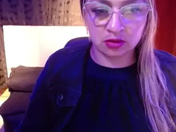 Chaturbate Nude Webcam of clio_queen