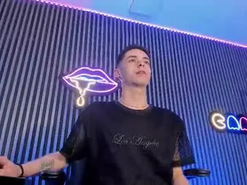 Chaturbate Sex Cam of ryan_sailor