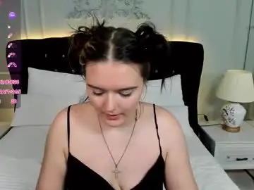 heymarybaby from chaturbate