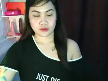 Chaturbate Sex Cam of mae_hottie69