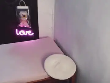 Chaturbate Adult Webcam of mlss_seductiveqiri23