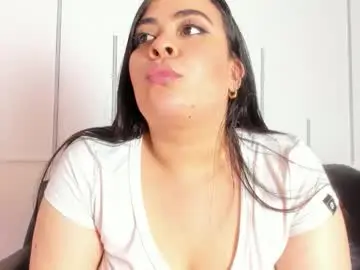 Chaturbate Free Live Porn of monserrat_j