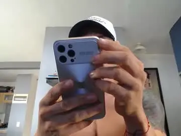 Chaturbate Adult Webcams of yatho_