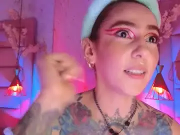 Chaturbate Adult Video Chat of evangelyne1