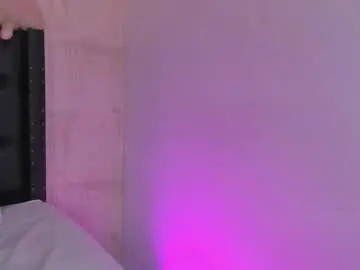 Chaturbate Adult Video Chat of fransheska_mon