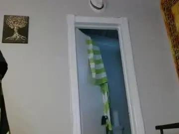 Chaturbate Free Porn Cam of latinfyre