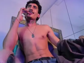 Chaturbate Live Porn of mr_strike