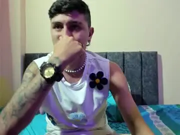 Chaturbate Live Sex Cam of oneye_guy