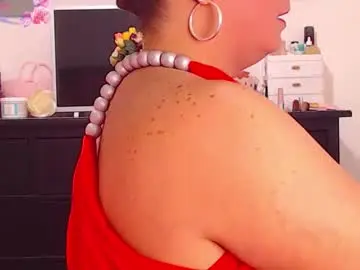 danahot4u from chaturbate