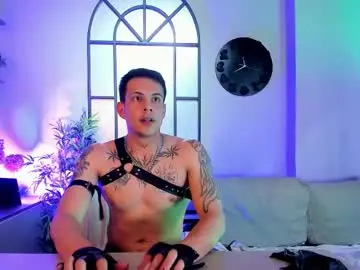 Chaturbate Best live sex cam show of dustin_sonne