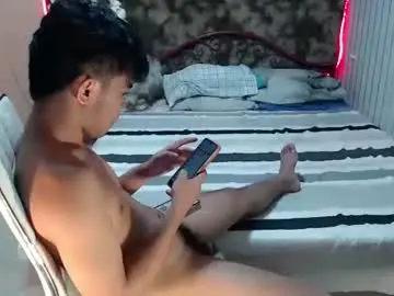 Chaturbate Live Porn of urasian_nathaniel