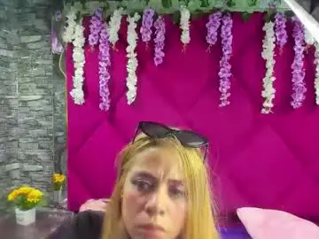 Chaturbate Live Porn of dakota_angell_