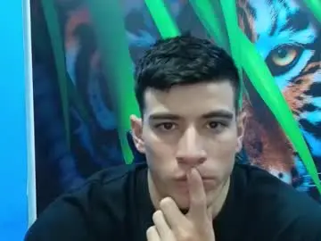 Chaturbate Best live sex cam show of deiby_baby