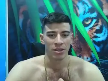 Chaturbate Best live sex cam show of deiby_baby