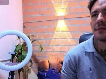 Chaturbate Watch Live Sex Cams of dylanstonne1