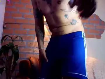 Chaturbate Watch Live Sex Cams of dylanstonne1