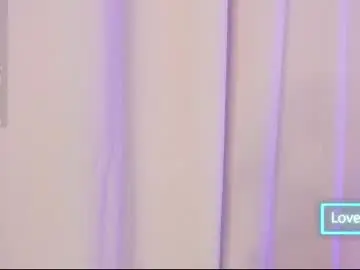 Chaturbate Adult Webcam of emilycat_777