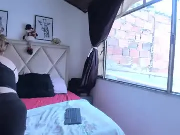 Chaturbate Watch Live Sex Cams of monicapink_