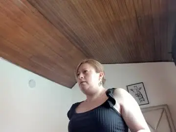 Chaturbate Live Porn of monicapink_