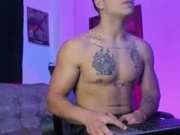 noah_223 from chaturbate