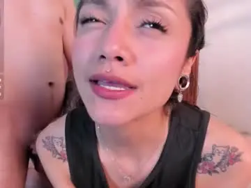 Chaturbate Live Sex Cam of raven_smith_