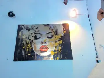 Chaturbate Adult Webcams of sarayhornyy69