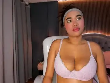 Chaturbate Adult Video Chat of tiffany__charm_