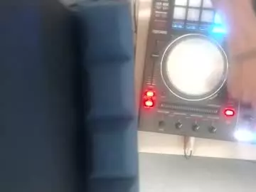 bonifacio1820 from chaturbate