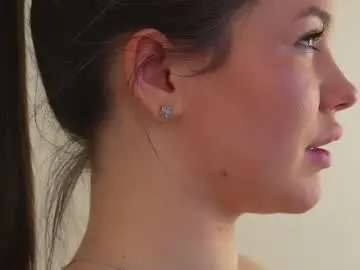 tokyo_bloom from chaturbate