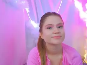 alisia_spinnet from chaturbate