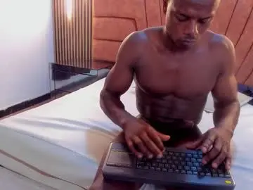 Chaturbate Live Porn of blacky_big1