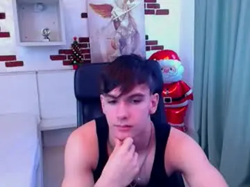 Chaturbate Live Sex Cam of bradyflint