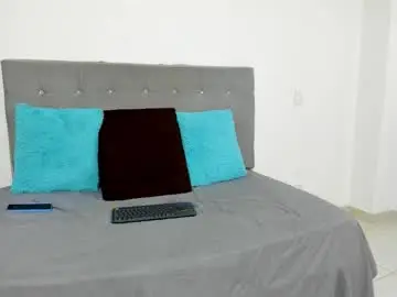 Chaturbate Best live sex cam show of chris_evans27