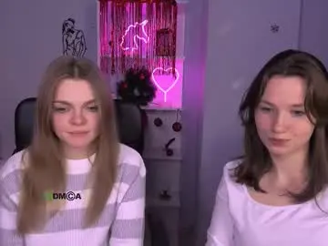 Chaturbate Live Porn of helli_belli