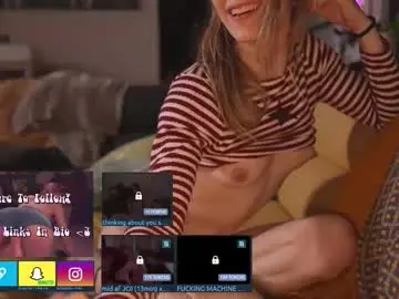 petitecut from chaturbate