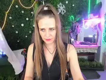 Chaturbate Live Sex Cam of emiliabedy